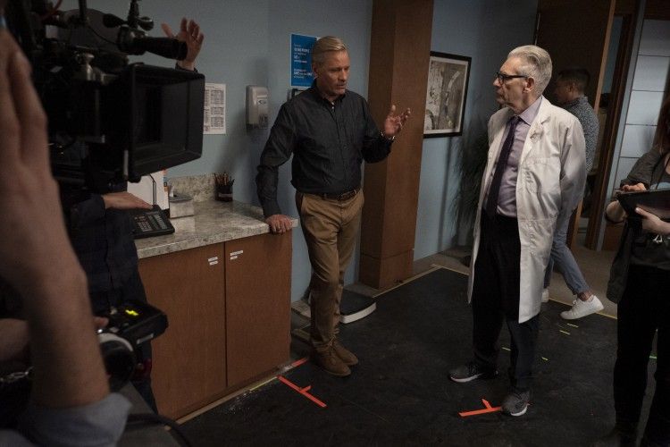 750x569 falling day 24 0086 9615 2