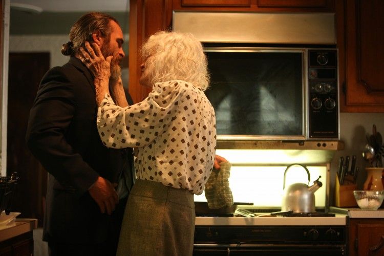 750x569 160902 mom kitchen 00022 ywnrh whynot 1835 2